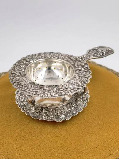 British noble antique 800 sterling silver tea filter, embossed flower filter tea spoon holder set of 2, total 95g colander