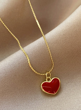 轻奢红色桃心锁骨项链