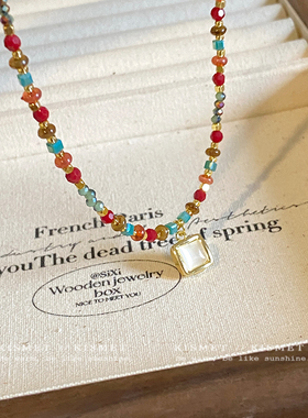 彩色水晶串珠猫眼石吊坠项链女小众复古高级感锁骨链民族风配饰品