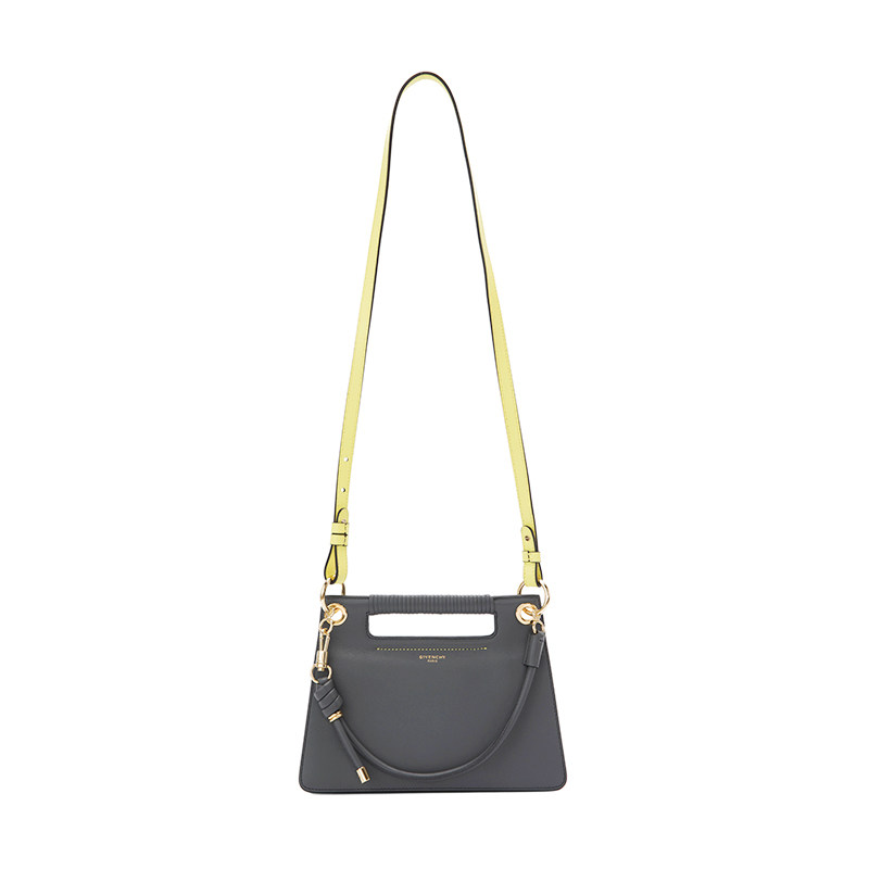  银泰百货精品女士包袋