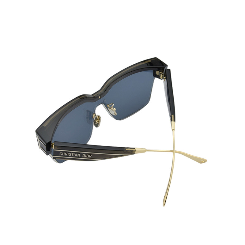  银泰百货精品太阳眼镜