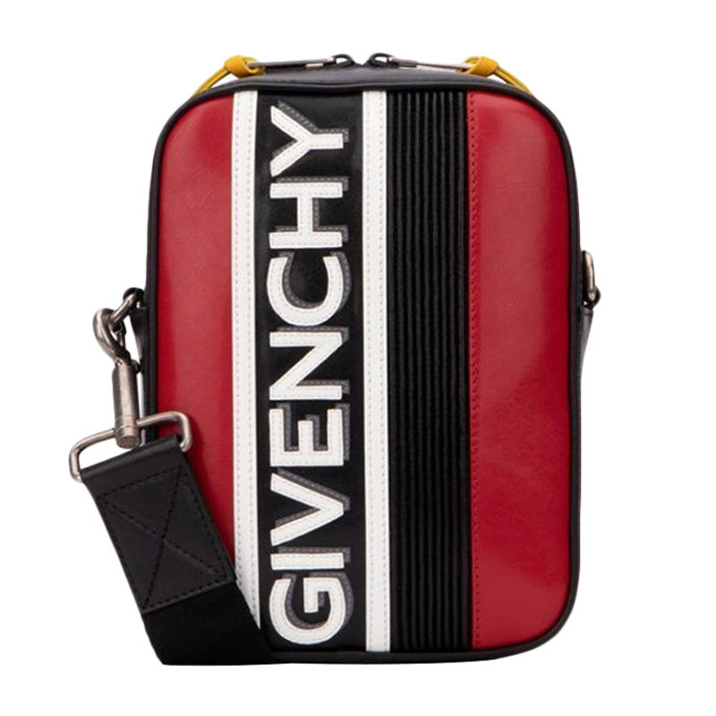  银泰百货精品男士包袋