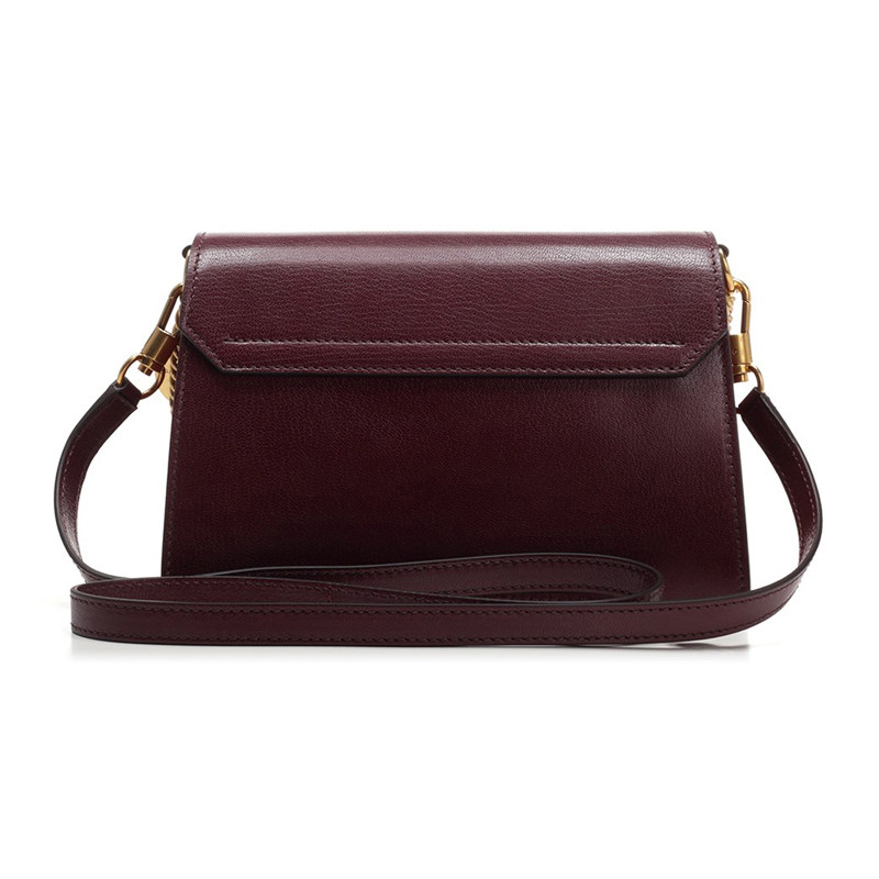  银泰百货精品女士包袋