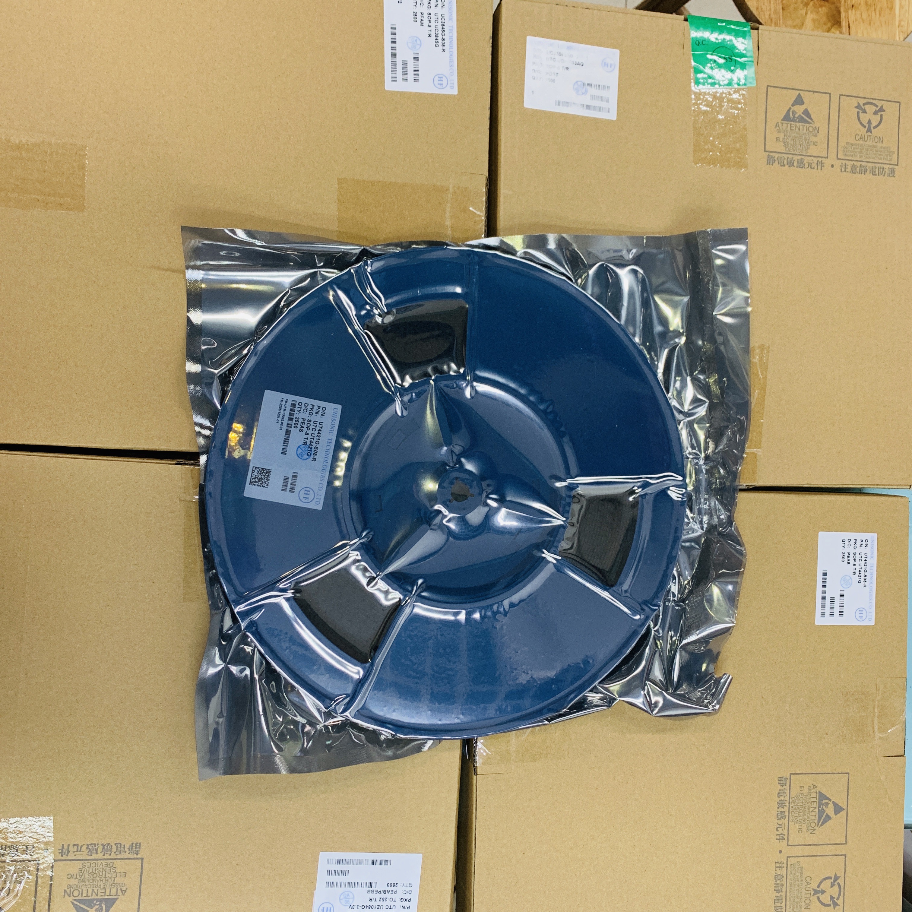 原装UTC友顺 2SB649AG-C-TN3-R 贴片TO-252-2 PNP 160V1.5A三极管 - 图2