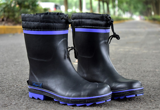 中筒钢头防砸防滑防臭春夏透气户外钓鱼劳保男款防水雨鞋套鞋雨靴