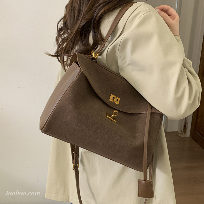 时尚通勤复古磨砂包包女2025新款大容量单肩腋下包斜挎手提托特包,淘宝优惠券,粉丝福利购,淘宝优惠卷