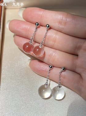 人造白水晶清冷轻奢灯泡耳钉