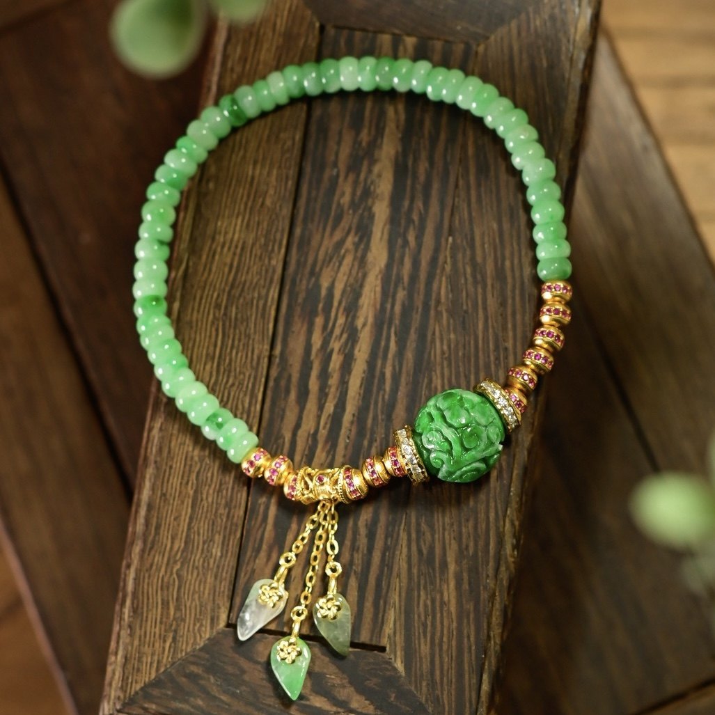 新中式天然A货飘花干青雕花圆珠果绿算盘珠翡翠手链手串新年礼物,淘宝优惠券,粉丝福利购,淘宝优惠卷