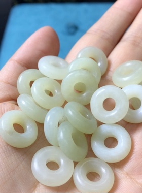 天然和田玉甜甜圈老料平安扣
