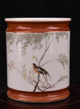 大清光绪余子明绘浅绛彩柳林春燕图官窑内造款矾红笔筒