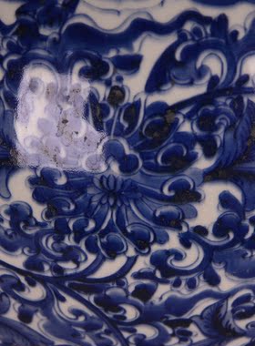 大清康熙年制青花满堂锦缠枝西番莲宝相花纹将军罐