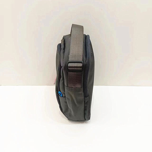 Weibao 23 years of Shantou men's leisure sports quality