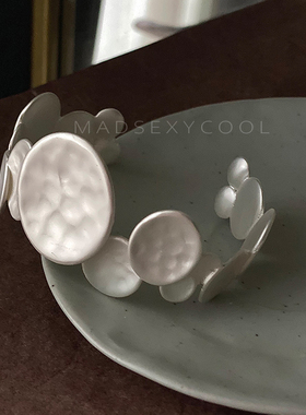 新款小众设计圆勺烧白手镯