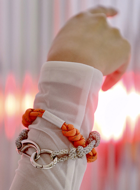 蛇结」配饰系列可拆卸两用款颈链