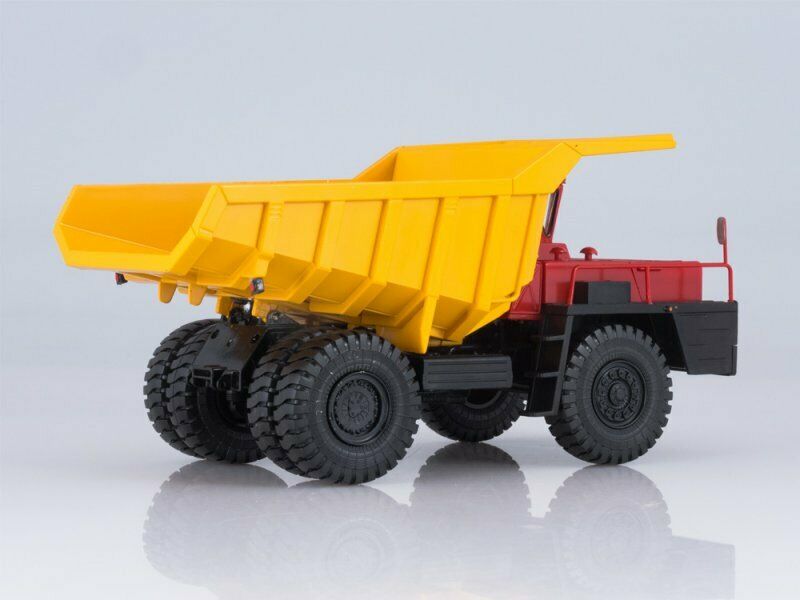 外贸1/43合金车BELAZ 540苏联别拉斯自卸车大型矿运卡车模型摆件-图1