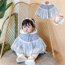 Плащ детский 婴儿秋冬加绒加厚冬装女宝宝披风中国风蕾丝拼接连帽外出斗篷披肩