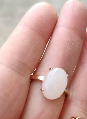 和田白玉一级白925银镶嵌鸽子蛋面戒指活圈可调节