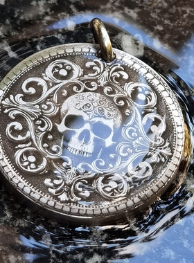 时尚骷髅头钛合金吊坠定制