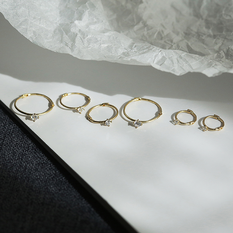 白小C黄金纯金首饰10K14K金耳环简单百搭四爪小钻素圈耳骨耳扣女 - 图1