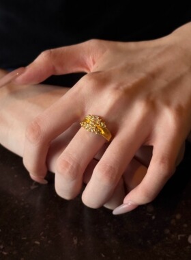 5D足金999镶嵌钻石水滴星辰戒指