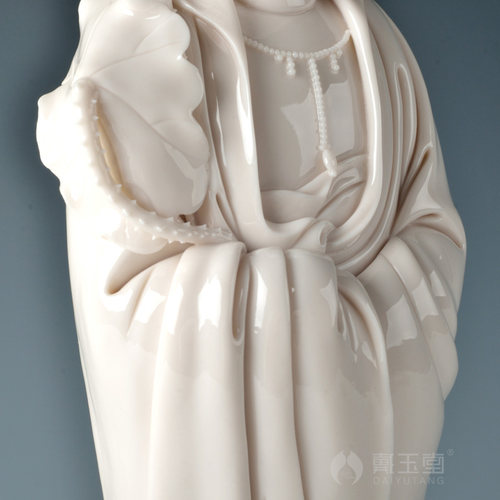 戴玉堂陶瓷摆件《提莲观音》苏清河孤品客厅观世音佛像装饰艺术品 - 图1