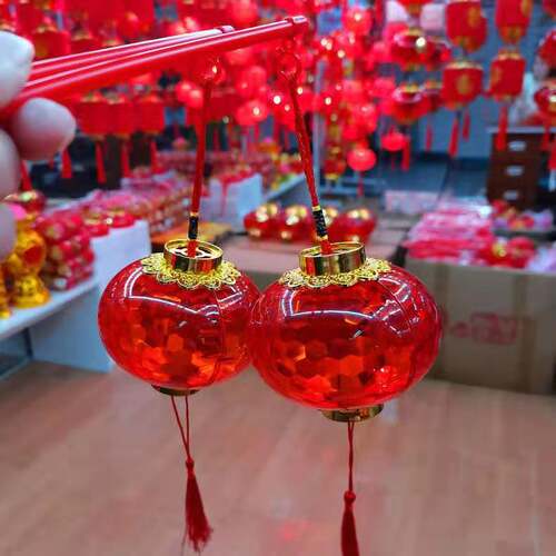 小灯笼儿童手提新款2025发光水晶投影挂饰春节新年玩具红非遗玩具 - 图2