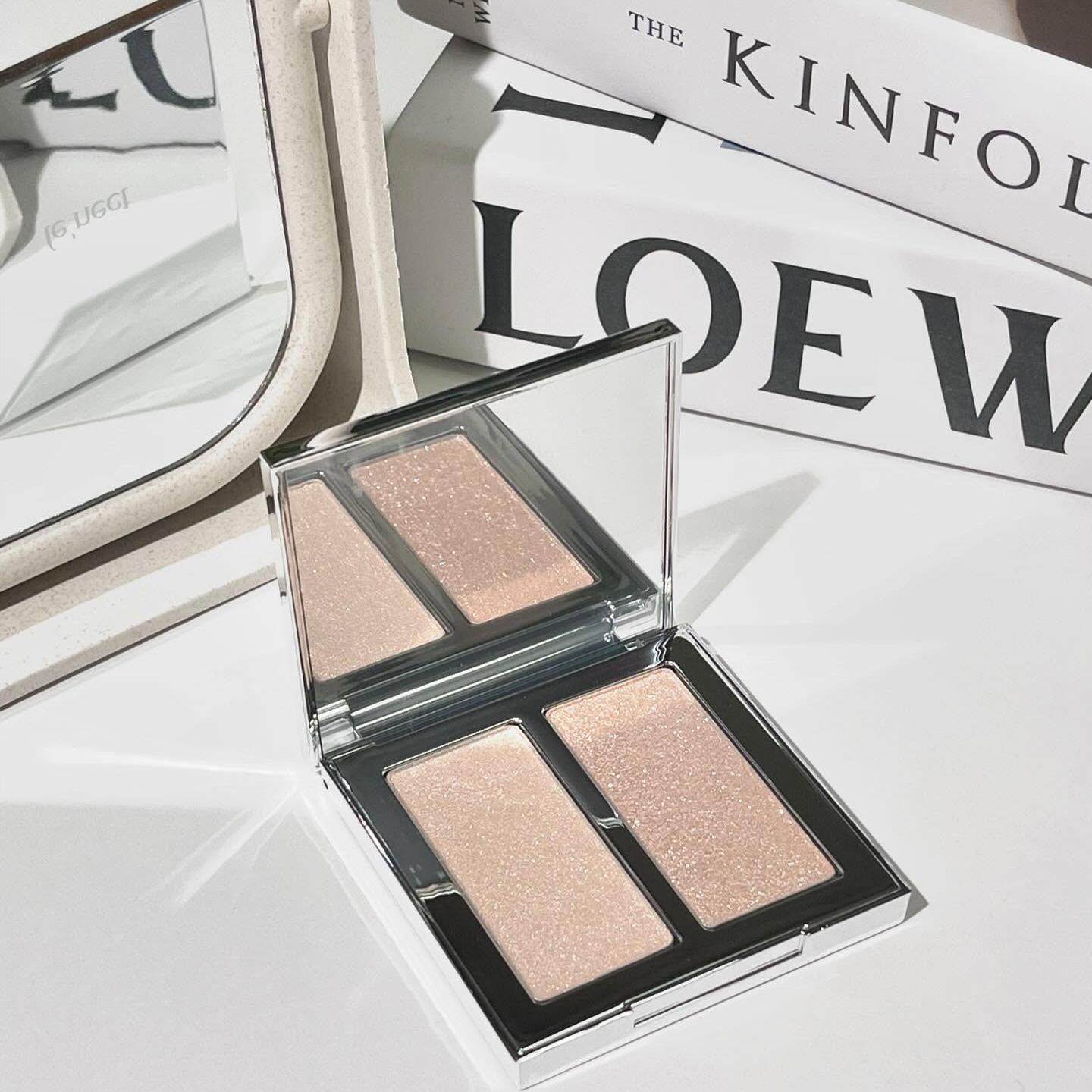 【女神降临】lenect flash highlighter保湿清透珠光双色细腻高光,淘宝优惠券,粉丝福利购,淘宝优惠卷