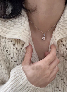 S925银轻奢高级感莫桑石方钻质感项链小众时尚气质百搭锁骨链颈链