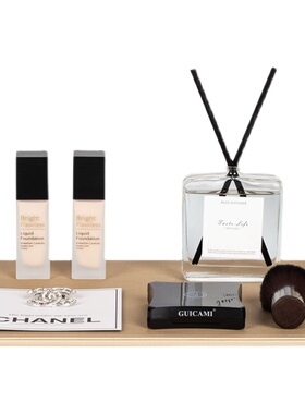 轻奢小香风样板房间梳妆台组合摆件卡其香槟托盘胸针粉底液化妆刷