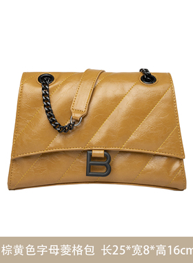 简约现代样板房女士衣帽间包包摆件衣柜展厅陈列道具方包软装饰品