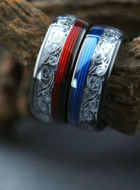 8宽黑色球面钨金戒指镶嵌红色&蓝色吉它线凯尔特结文艺男戒代发