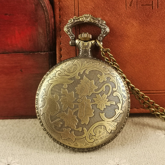 Retro zodiac pocket watch that can hold photos of the Year of the Dragon