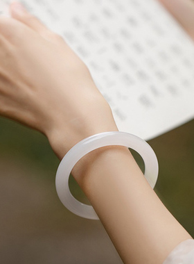 手镯女金丝玉圆型天然无优化