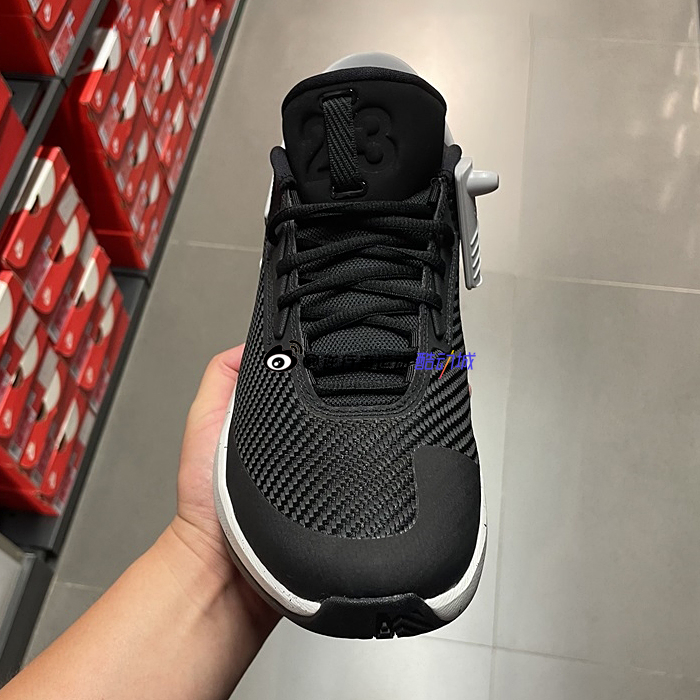 NIKE耐克男 Air Jordan Fly AJ实战中帮气垫减震篮球鞋AO1550-010 - 图0