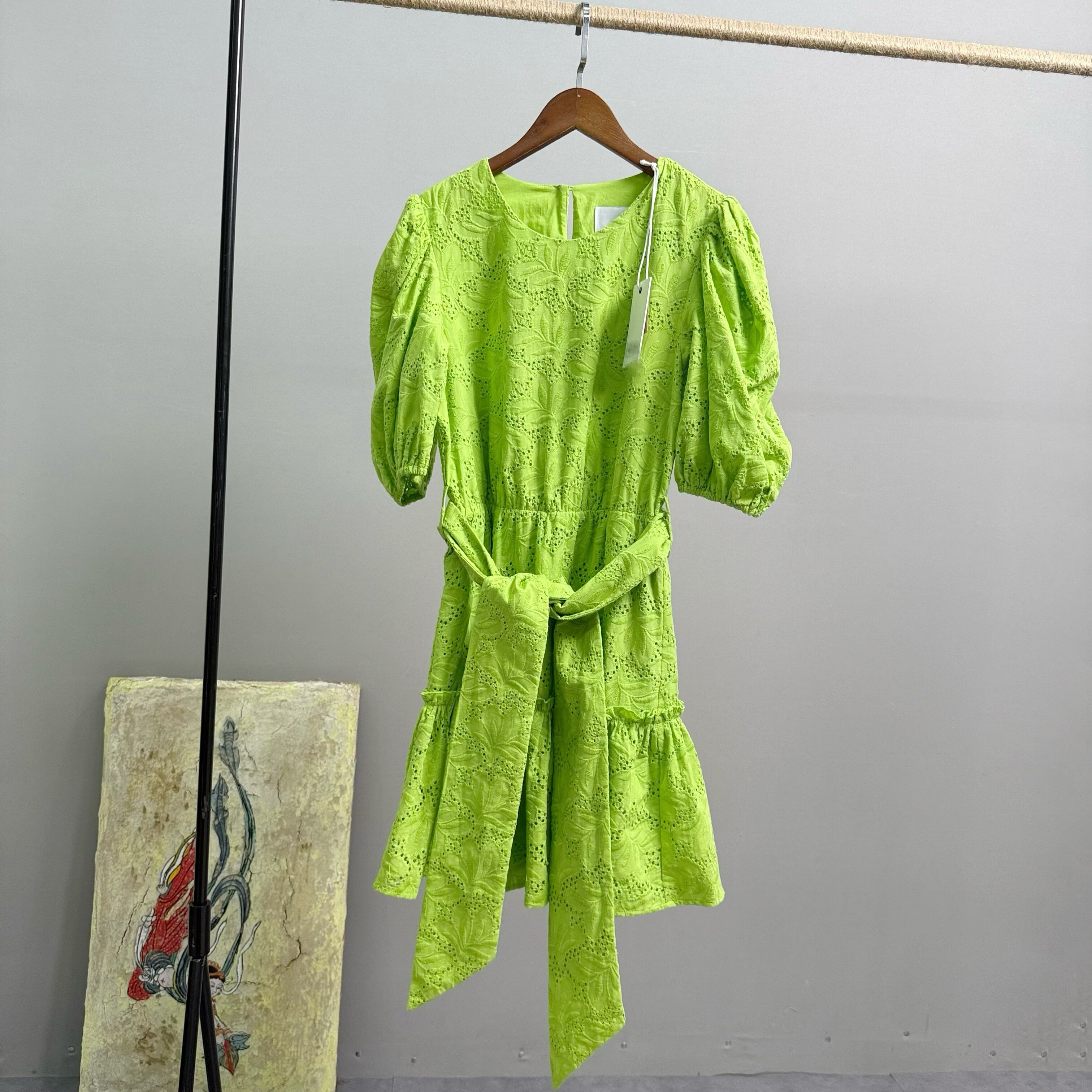 外贸单意大利奢时尚宽松镂空刺绣衬衫阔腿裤上衣短裤修身连衣裙女,淘宝优惠券,粉丝福利购,淘宝优惠卷