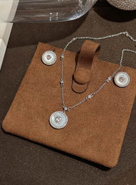 轻奢银色天然贝壳锆石爱心锁骨链