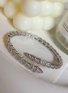 跨境新款微镶锆石灵蛇手镯轻奢满钻蛇骨戒指弹簧开口时尚女戒手饰