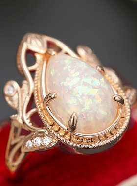 宫廷风欧泊水滴金镶钻女士戒指