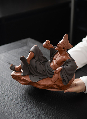 陶瓷活佛济公茶宠摆件创意家居精品紫砂人物装饰茶室茶桌造景摆设