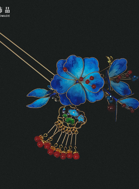 手作蓝色花瓣新中式秀禾