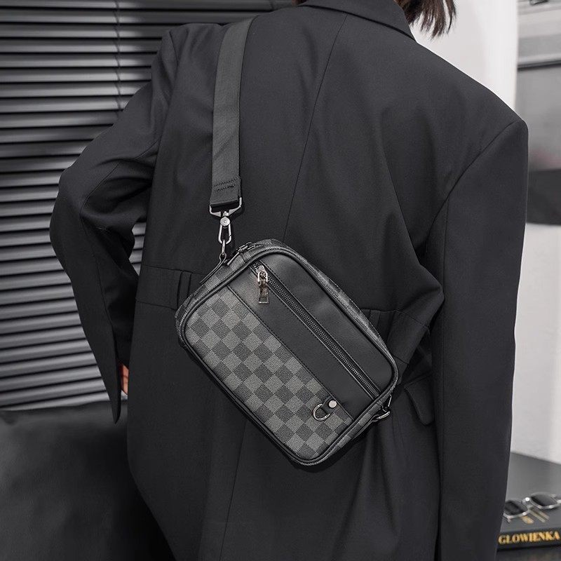 单肩包男新款潮牌时尚皮质格子运动斜挎包日韩休闲潮流青年小跨包,淘宝优惠券,粉丝福利购,淘宝优惠卷