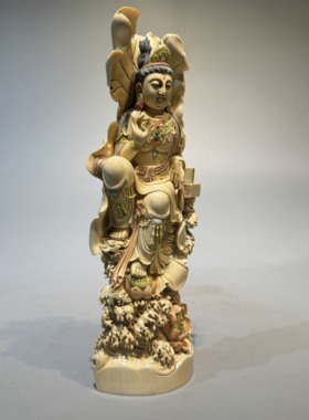 古玩旧藏真品老料罕见金黄皮极品莲花观音 雕工非常精美 雕工细致
