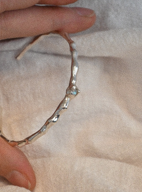 petitquatre纯手工制月光石手镯