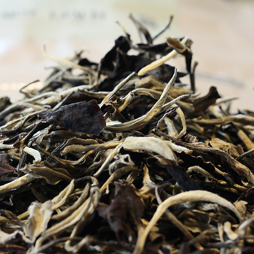 云南秧塔月光白古树白茶春茶散茶柔滑甜润如泉水60克简装包邮 - 图0