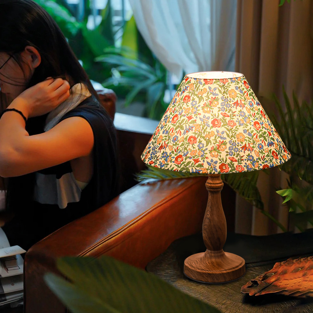 中古田园风台灯卧室床头柜灯轻奢高级感美式复古温馨氛围小夜灯,淘宝优惠券,粉丝福利购,淘宝优惠卷