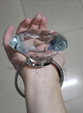 趣味仿钻大戒指送礼摆件