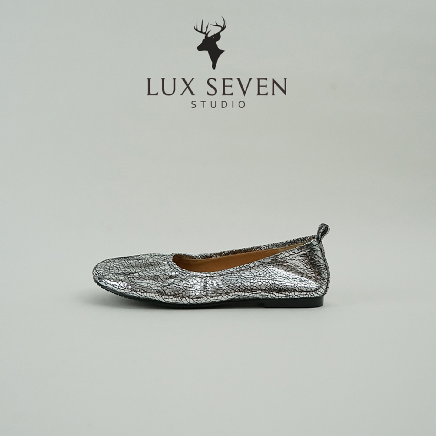 17号的下午| 波光粼粼炒软太空银色芭蕾鞋玛丽珍奶奶鞋平底单鞋女 - 图3