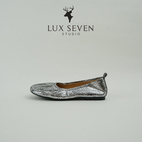 17号的下午| 波光粼粼炒软太空银色芭蕾鞋玛丽珍奶奶鞋平底单鞋女 - 图3