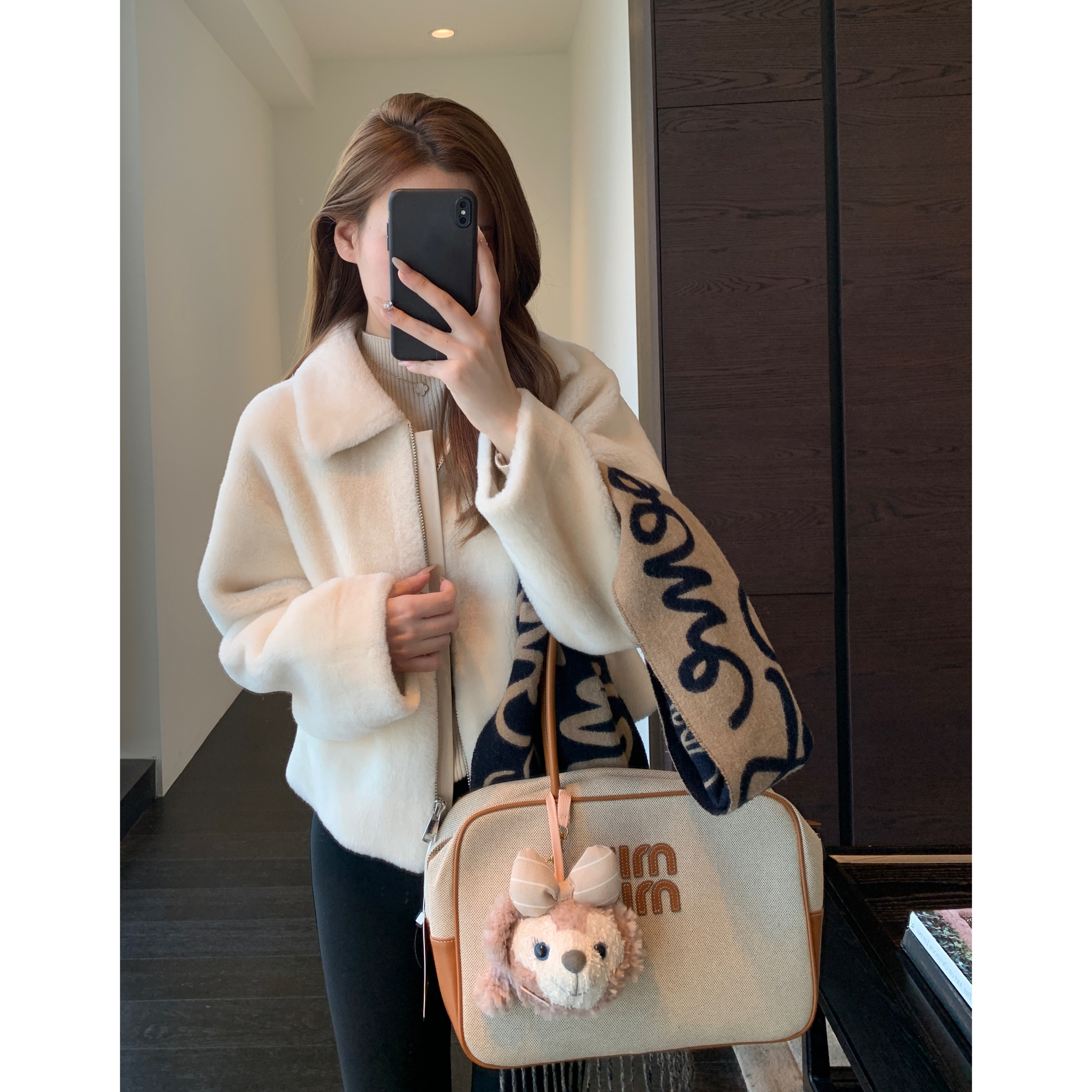 AMR UU◆北欧小众 氛围感皮毛一体毛绒短外套女上衣2025新款冬秋,淘宝优惠券,粉丝福利购,淘宝优惠卷