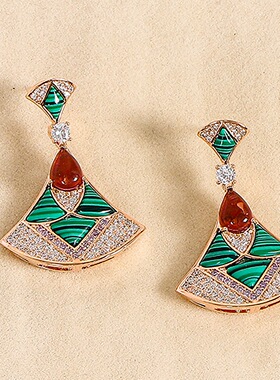 2026新款扇形项链轻奢高级感长款气质宴会温婉贤淑礼服链绿色